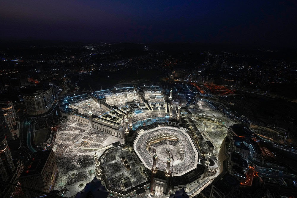 YE Top Photos Global 2024